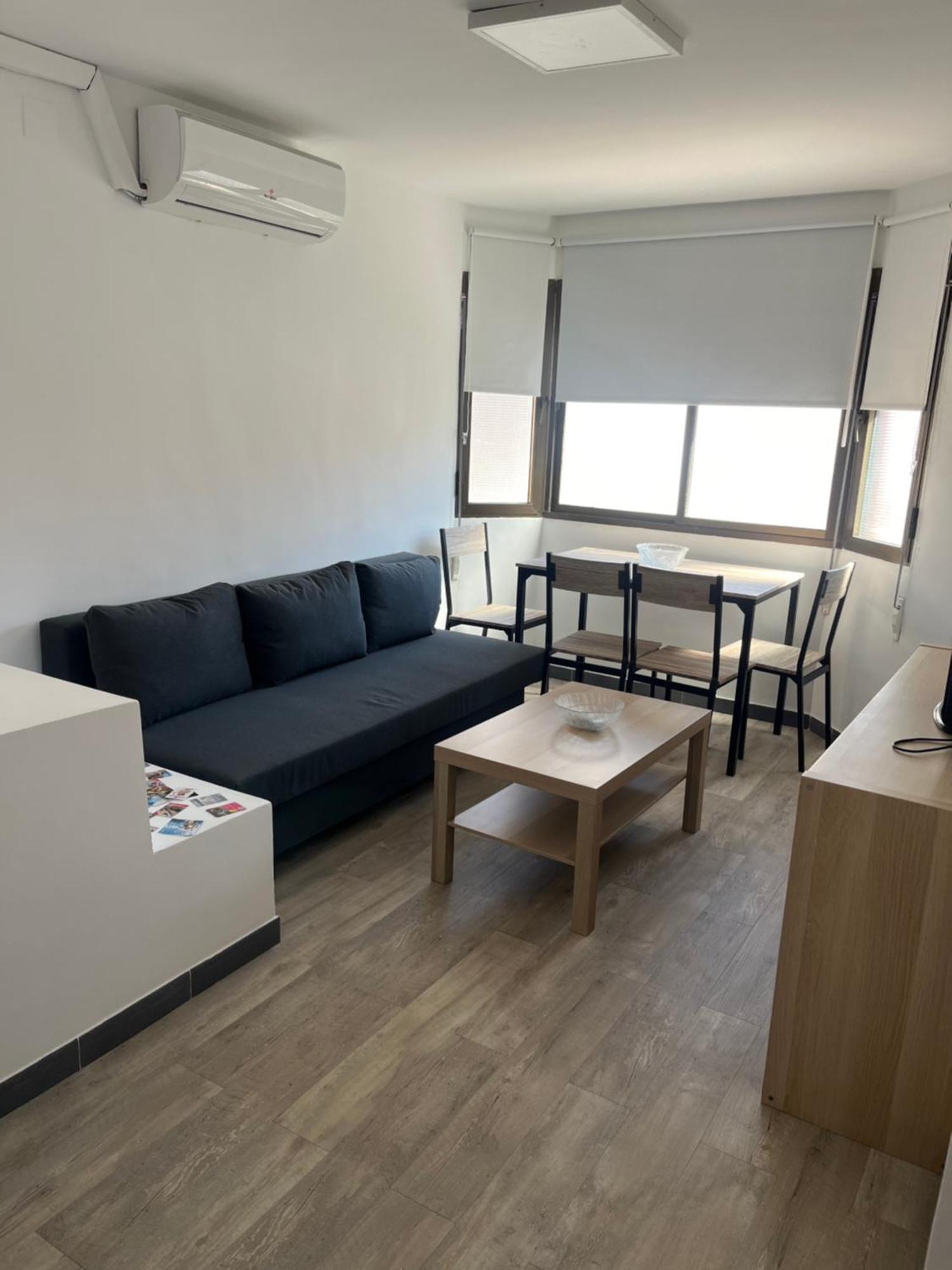 La Casa De La Playa Apartment Malaga Bagian luar foto